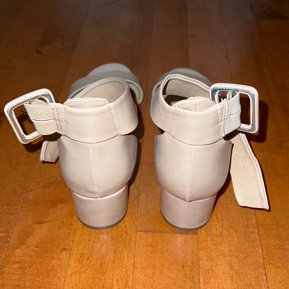 Gently Used Strappy Shoes